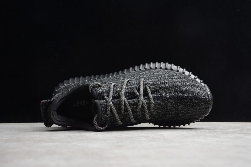 Adidas Yeezy 350 Pirate Black - Imagen 3