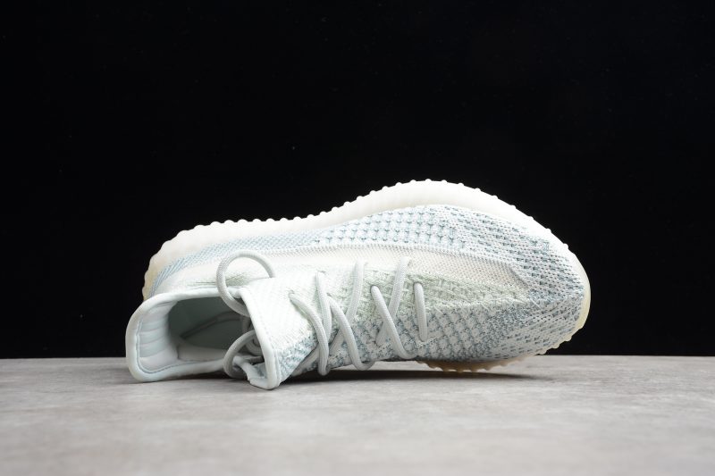 Adidas Yeezy 350 V2 Cold Blue - Imagen 3
