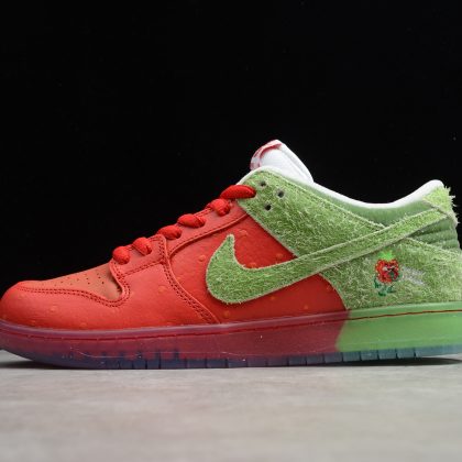 Nike Dunk Low Strawberry Cough