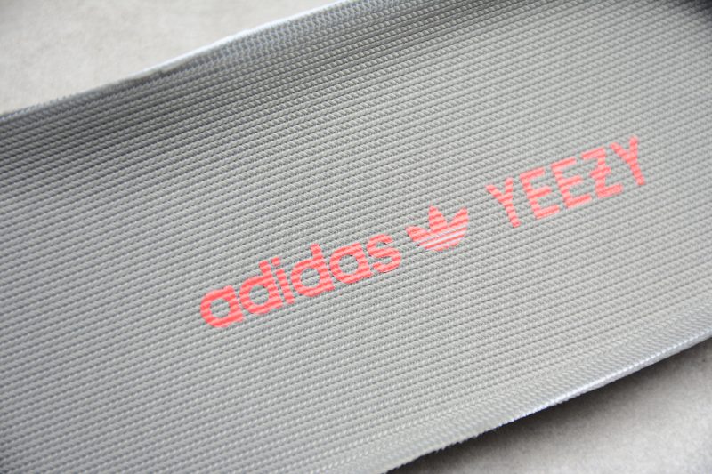 Adidas Yeezy 350 V2 Beluga 2.0 - Imagen 8