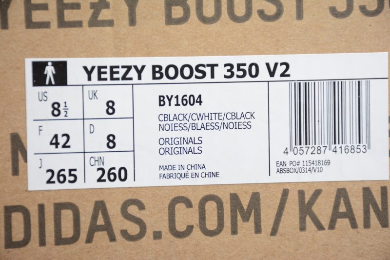 Adidas Yeezy 350 V2 Oreo - Imagen 9