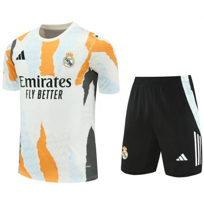 Conjunto entrenamiento Real Madrid 25-26